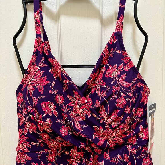 New Lands' End One Piece Swimsuit Size M Feminine Tulip Wrap Swim Dress Tropical - Picture 3 of 16